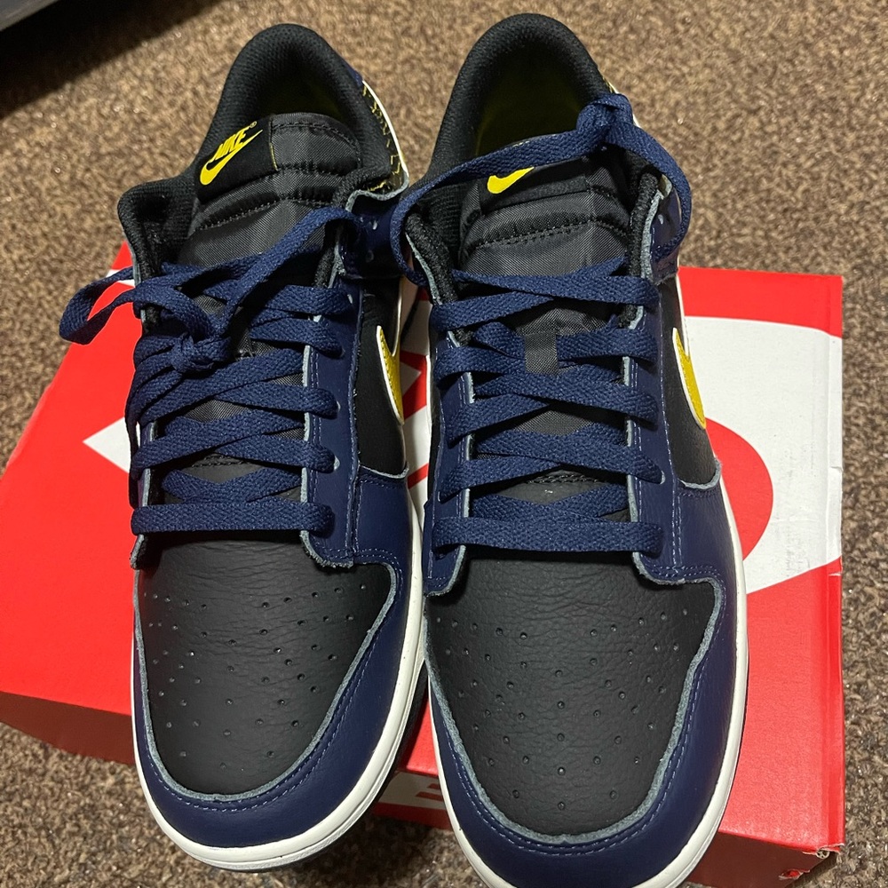 Nike Dunks